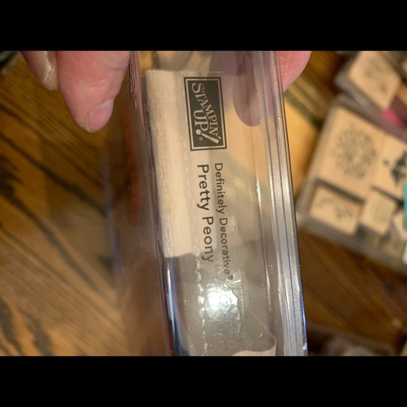 Pretty Peony rubber stamp set - Picture 3 of 4